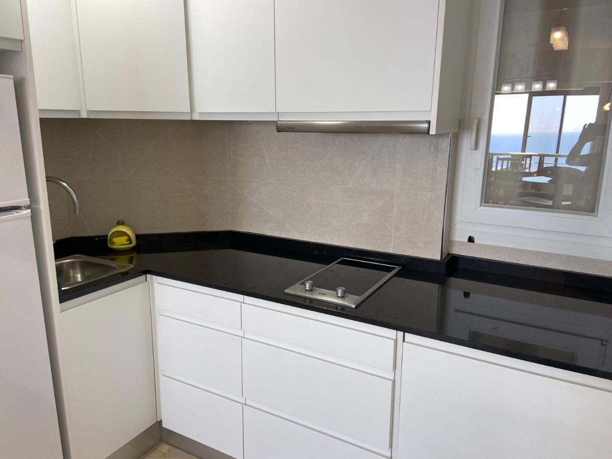 Apartamento Torre Levante, Primera Linea De Playa Benidorm Eksteriør bilde