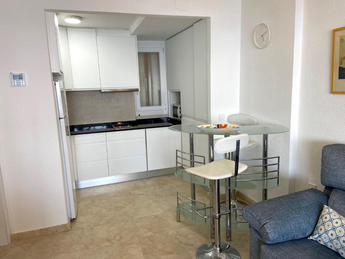 Apartamento Torre Levante, Primera Linea De Playa Benidorm Eksteriør bilde
